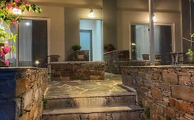 Giasemi Apartments